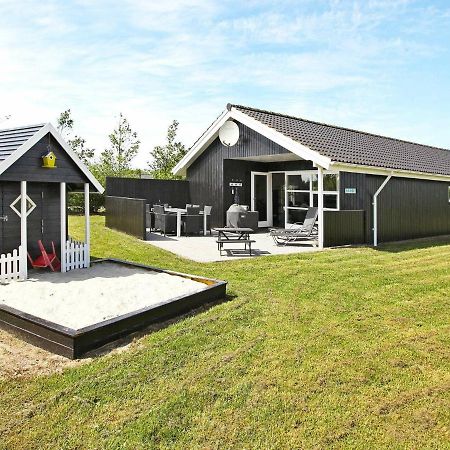 Holiday Home Lyngvej IV Fjerbæk Exteriér fotografie
