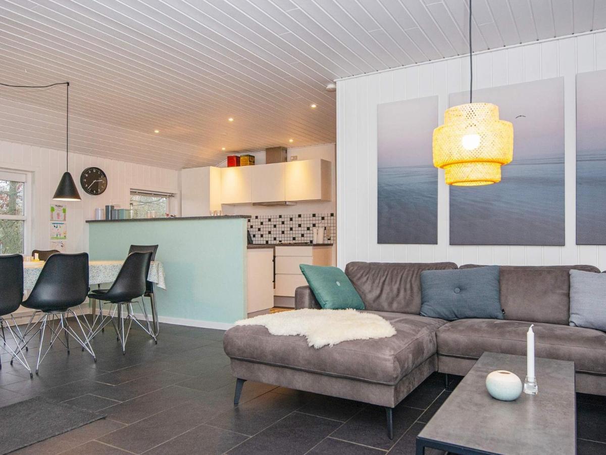 Holiday Home Lyngvej IV Fjerbæk Exteriér fotografie